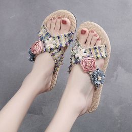 wear 2020 summer new flower flat bottom sandals women's versatile thick bottom lovely fashion net red women's shoes X1020