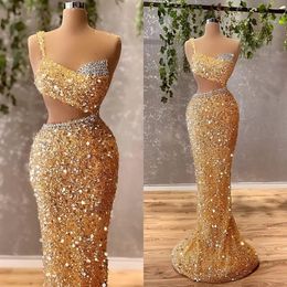 Arabskie Złoto Sparkly Mermaid Prom Dresses Zroszony Kryształy Jeden Ramię Wieczór Formalna Party Druga Recepcja Suknie CG001