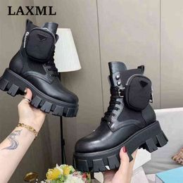 2021 High-Quality Designer Fashion Ladies Boots Casual Thick-Soled Martin Boots Light Luxury Brand INS Hot-Selling Women's Shoes Y1209