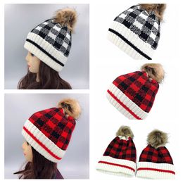 Christmas Woman Pom Pom Beanie Winter Warm Adult Kids Knitted Caps Outdoor Sports Plaid Wool Hat Party Hats Supplies RRA3804
