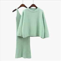 Loose Sweater Set Women's Fashion Two-piece Skirt 2020 Spring And Autumn Solid Colour Student Pullover LJ201113