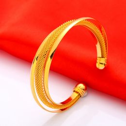 Hollow Open Cuff Bangle Women Bracelet 18k Yellow Gold Filled Classic Vintage Style Jewellery Girfriend Gift Women's Accessries