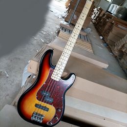 Custom 4 Strings Maple Fretboard Electric Bass Guitar in Tobacco Sunburst Accept OEM