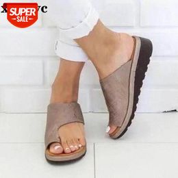 slippers for flat feet uk