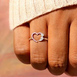 Designer Love Pink Crystal Diamond Ring Women's Fashion Heart-shaped Never Give Up Love Band Rings Jewellery Accessories