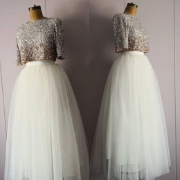 Sexy Two Pieces Prom Dresses Sparkly Beaded Short Top Long Sleeve Evening Gowns Tulle Skirts Formal Party Dress Robe De Soiree