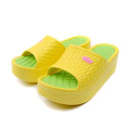 Women Slippers Summer Thick Soles Fashion Women Summer Sandals Platform Shoes Beach Flip Flops Slipper Hole Shoes Sandals #1216 X1020