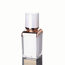 Wholesale 15ml Pearl White Square Airless Pump Bottle with Rose-gold Collar, Acrylic Bottle for Lotion or Essences WB3296