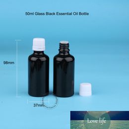 5pcs/Lot High Quality 50ml Glass Essential Oil Bottle Empty Women Cosmetic Container Screw Cap Black Vial Ladies Makeup Pot