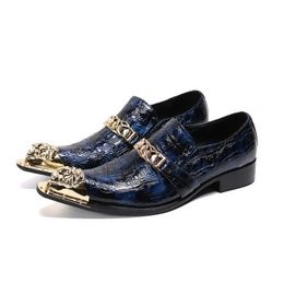 Hot Selling Fashion Mens Blue Formal Shoes Fashion Alligator Pattern Trending Leather Shoes For Man Metal Charm Party Shoes Stage