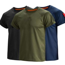 Men Tactical Breathable Tshirt Military Polyester Quick Drying T-Shirts Army Short Sleeve Wear Resistant Tee Soldier Breathable