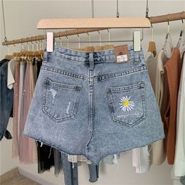 2020 new high-waist denim shorts summer embroidery daisies loose loose thin wide-leg LJ200815