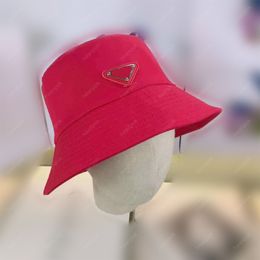 Nylon Bucket Hat Unisex Women Mens Hats Triangle Letter Embroidery Luxurys Designers Caps Mens Bonnet Beanie Designer P Cap Womens New