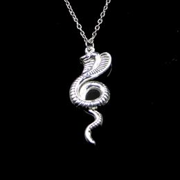 Fashion 49*19mm King Cobra Snake Pendant Necklace Link Chain For Female Choker Necklace Creative Jewellery party Gift