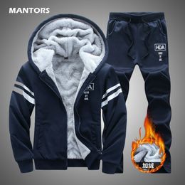 Inner Fleece Mens Set Winter Tracksuits Velvet Hoodies Suit Casual Fur Lined Sweatshirts Men 2 Piece Set Sportswear News 201201