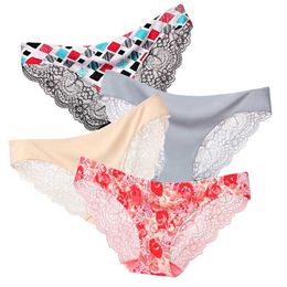 3pcs/lot Sexy Panties Women Underwear Seamless Briefs Lace Lingerie Ice Silk Thong Women's Panties Clothes Underpants Intimates 211222