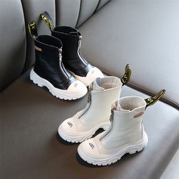 Children's Shoes 2020 Spring New boys girls Genuine leather Martin boots Anti-kick Soft bottom Wearable boots size 26 to 37 LJ201027