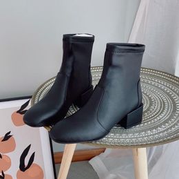 Новая модная женская сапоги мода Martin Boots Высококачественные дизайнерские зимние ботинки Женская обувь теплая бесплатная доставка