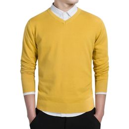 V-neck Knitted Sweaters Autumn Fashion Casual Men Sweaters Pullover Slim Fit Cotton Solid Men Pullover Plus Size M-3XL 201117