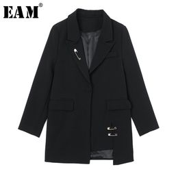 [EAM] Women Black Irregular Pin Big Size Blazer New Lapel Long Sleeve Loose Fit Jacket Fashion Tide Spring Autumn 1X548 201114