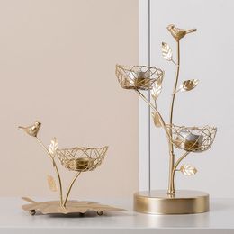 Nordic Wrought Iron Bird And Leaves Candle Holders Romantic Dinner Gold Home Decoration Candle Holder Candlestick Wedding Gifts LJ201018