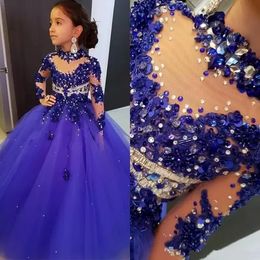 2022 Garotas de alto pescoço vestidos de pageant para casamentos manga comprida Royal azul grânulos flor menina vestido de chão crianças crianças comunhão vestido bes121