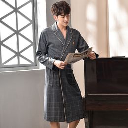 New Plus Size Bathrobe Male Plaid 100% Cotton Trendy Bath Robe Classy Kimono Men Kimono Hombre Good Quality Brand Yukata For Men 201125