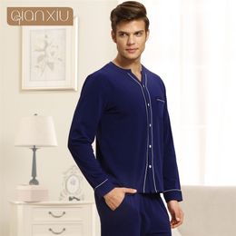 Qianxiu Cotton Pajama Set for Men Fashion Button Casual Home Wear Cardigan Lounge wear sleep bottoms 1537 LJ201112