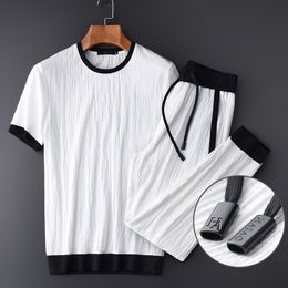 Minglu Summer Thin Men Sets (t-shirt+pants) Luxury Wrinkle Fabric Casual Sport Mens Sets Plus Size Contrast Colour Man Sets LJ201125
