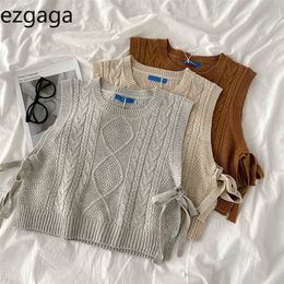 Ezgaga Women Sweater Vest Autumn New Korean Argyle Bandage Pullover Sleeveless Solid Loose Knit Waistcoat Short Streetwear 201211