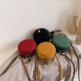 Vendita calda Mini borsa rotonda di moda vintage 2019 Borsa a tracolla a tracolla a catena da donna in pelle PU opaca di nuova qualità