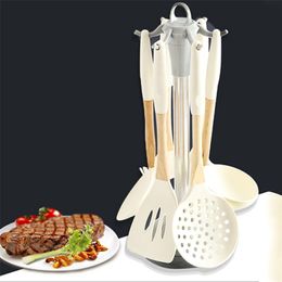 New 6/7 Pieces Cooking Tools Set Premium Silicone Kitchen Cooking Utensils Set Turner Soup Spoon Strainer Pasta Server Spoon 201223