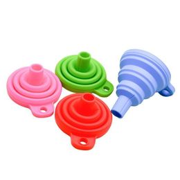 2021 Silicone Foldable Funnel Mini Silicone Collapsible Style Funnel Folding Portable Funnels Be Hung Kitchen Tool