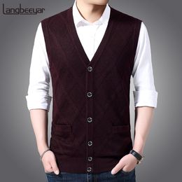 6% Wool Fashion Sleeveless Sweater For Mens Cardigan V Neck Slim Fit Jumpers Knitwear Warm Autumn Vest Casual Clothing Male 201124