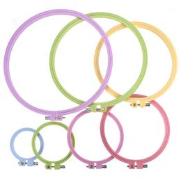 Sewing Notions & Tools Adjustable Multicolor Embroidery Hoop Plastic Cross Stitch Ring Circle Kit Frame Crafts Women Random Color1