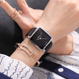 Hot Sale Fashion Trendy Big Dial Square Leather Strap Japan Quartz High Quality Women Watches Waterproof Men Unisex Clock Simple 201114