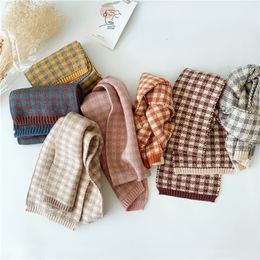 Fashion Kids Designer Plaid Scarf Children Color Matching Check Knitted Scarf Baby Boys Girls Winter Tide Warm Wool Ring Scarf S835