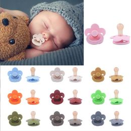 Multi-Color baby Sleeping Pacifiers Health Safty Silicon Flower Bite Bite Comfortable Infant Pacifier Portable New Design Over 3 Months 7g/4.2cm