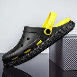 Causal Holes Shoes Beach Shoes Summer Slippers for Men and Women Children