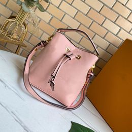 Luxurys 2022 Fashion Bags Women Handbag Wallets Purses Short Wallet Monograms Empreinte Leather Embossing Classic handbags Zipper Pocket Pallas Totes Bag Purse
