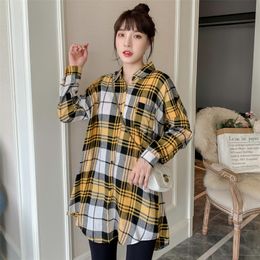 2065# Autumn Korean Fashion Plaid Cotton Maternity Blouses Long Sleeve Casual Shirts Clothes for Pregnant Women Pregnancy Tops LJ201120