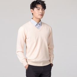 Man Pullovers Winter New Fashion Vneck Sweater Cashmere and Wool Knitted Jumpers Men Woolen Clothes Hot Sale Standard Male Tops 201130