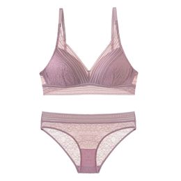 Lace Thin Cup One-piece Wireless Bra and Panties Set Underwear Push Up Girls Bras Lingerie for Women Y200708