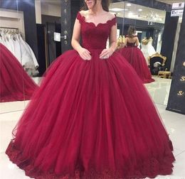 Tulle Burgundy Ball Gown Quinceanera Dresses Lace Appliques Sweet 16 Plus Size Party Prom Evening Gowns Custom Made QC1526