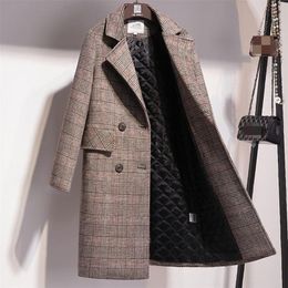 Autumn Winter Coat Women Long Coats Vintage New Korean Thick Ladies Jacket Plaid Blend Woolen Outerwear Office Lady Warm Coats 201210