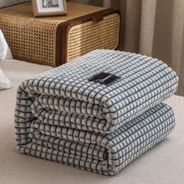 Bonenjoy Plaid for Beds Coral Fleece Blanket Gray Color Plaids SingleQueenKing Flannel Bedspreads Soft Warm Blanket for Bed 201111