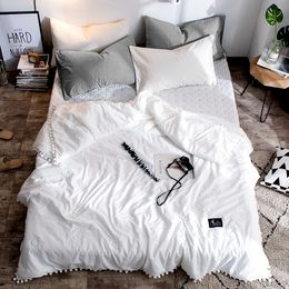 Summer Quilt Solid Colour Air Condition Comforter with little white Pompons Thin Throw Blanket many colours bedding free #s LJ201016