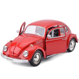 R Beetle 1976 1:36 Toy Vehicles Alloy Pull Back Mini Car Replica Authorized By The Original Factory Model Toys Collection Kids LJ200930