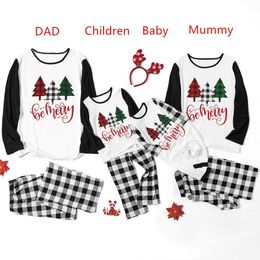 2020 Christmas Family Pyjamas Set Deer Print Adult Women Kids Family Matching Clothes Xmas Family Sleepwear 2PCS Sets Top+Pants K990