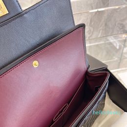 Womens Classical Ladies Designer Bags 25C High_quality Caviar Leather Multi Pochette Brand Messenger Matelasse Chain Handb